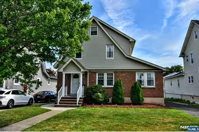 225 Passaic Avenue, Hasbrouck Heights, NJ 07604 - Photo 32