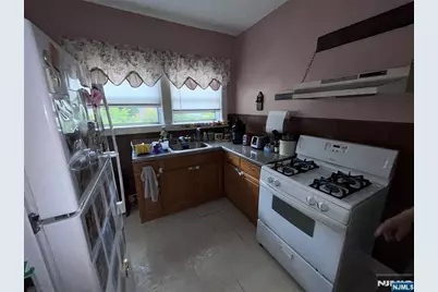 149 3rd Avenue, Hawthorne, NJ 07506 - Photo 18