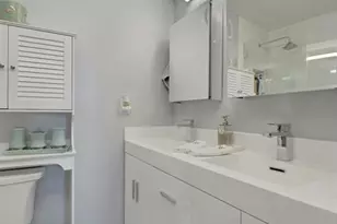 200 Winston Dr 106, Cliffside Park, NJ 07010 - Photo 18