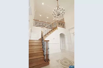 65 Ross Avenue, Demarest, NJ 07627 - Photo 12