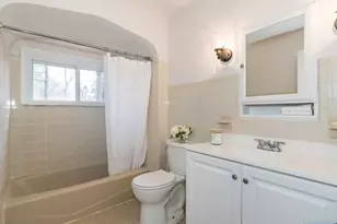 81A Alexander Ave 1, Montclair, NJ 07043 - Photo 12