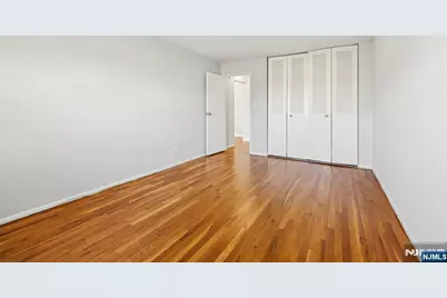 38-02 Dobrin Court 3802B #3802B, Fair Lawn, NJ 07410 - Photo 10