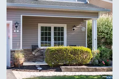 6 Westminster Way, Pomona, NY 10970 - Photo 2