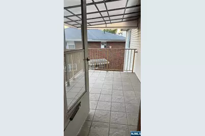 844 Elizabeth Street 2 #2, Ridgefield, NJ 07657 - Photo 10