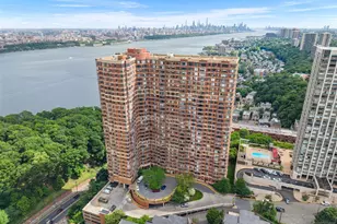 100 Old Palisade Road 3215, Fort Lee, NJ 07024 - Photo 42