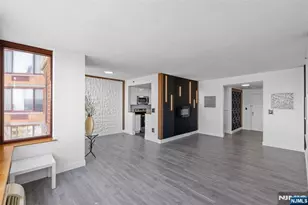 100 Old Palisade Road 3215, Fort Lee, NJ 07024 - Photo 10