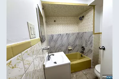 504 N 5th Street 1 #1, Harrison, NJ 07029 - Photo 8