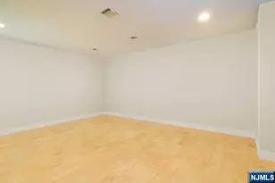 415 Westview Pl, Fort Lee, NJ 07024 - Photo 16