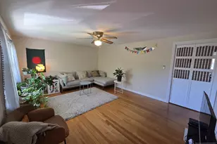 360 New York Ave 2nd Floor, Lyndhurst Township, NJ 07071 - Photo 6