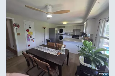 360 New York Avenue 2nd Floor #2nd floor, Lyndhurst Township, NJ 07071 - Photo 1