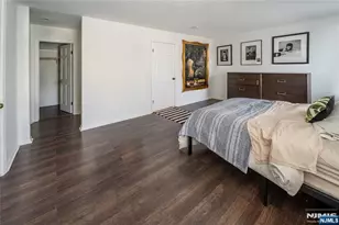 130 Kensington Dr, Fort Lee, NJ 07024 - Photo 28