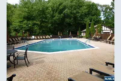 2002 Hawthorne Lane, Mahwah, NJ 07430 - Photo 12