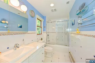 111 Magnolia Avenue, Cresskill, NJ 07626 - Photo 22