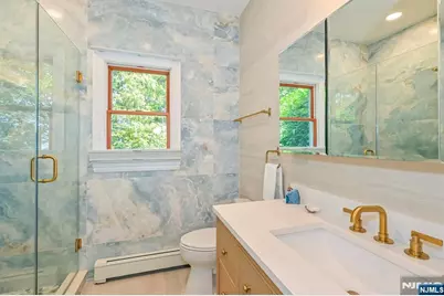 111 Magnolia Avenue, Cresskill, NJ 07626 - Photo 18