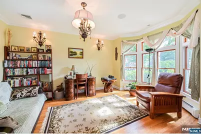 111 Magnolia Avenue, Cresskill, NJ 07626 - Photo 6