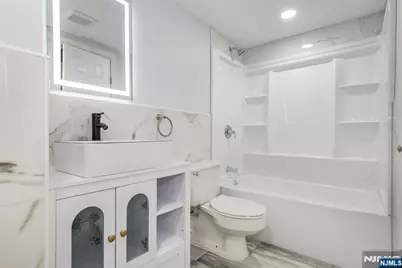 446 Passaic Street 3F #3F, Hackensack, NJ 07601 - Photo 14