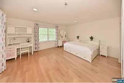 3 Schindler Court, Upper Saddle River, NJ 07458 - Photo 20