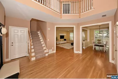 3 Schindler Court, Upper Saddle River, NJ 07458 - Photo 2
