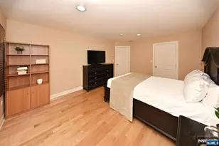 3 Schindler Ct, Upper Saddle River, NJ 07458 - Photo 24