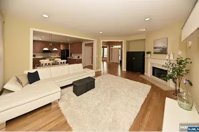 3 Schindler Court, Upper Saddle River, NJ 07458 - Photo 4