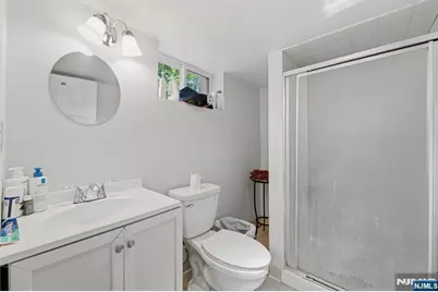 285 Hudson Avenue, Englewood, NJ 07631 - Photo 28