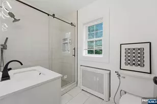 285 Hudson Ave, Englewood, NJ 07631 - Photo 20