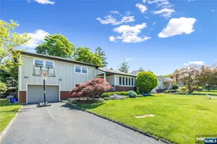 129 Palisade Ave, Cresskill, NJ 07626 - Photo 1