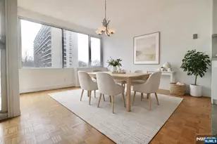 5 Horizon Road 203, Fort Lee, NJ 07024 - Photo 4