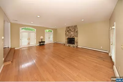 50 Midland Avenue, Wyckoff Township, NJ 07481 - Photo 14