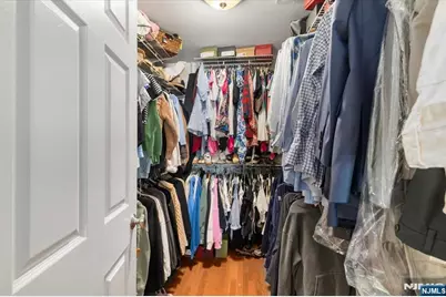 242 Washington Avenue, Rutherford, NJ 07070 - Photo 18