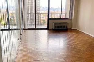 300 Winston Dr 1020, Cliffside Park, NJ 07010 - Photo 2