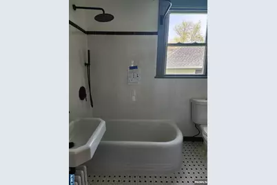 32 Euclid Avenue 1 #1, Ridgefield Park, NJ 07660 - Photo 12