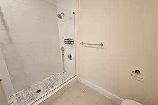 125 W Central Blvd 204, Palisades Park, NJ 07650 - Photo 6