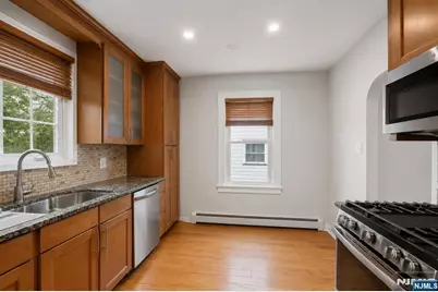62 Vreeland Avenue, Clifton, NJ 07011 - Photo 32