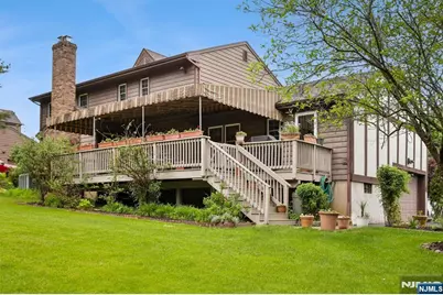 15 Bourbon Street, Wayne, NJ 07470 - Photo 26