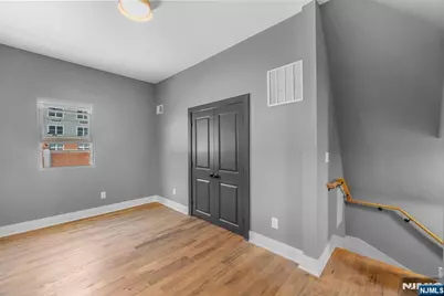 219 Clerk Street, Jersey City, NJ 07305 - Photo 20