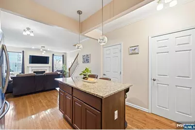 424 Hartford Drive, Nutley, NJ 07110 - Photo 32
