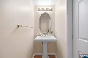 424 Hartford Dr, Nutley, NJ 07110 - Photo 30