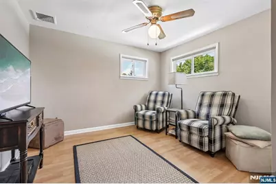 320 Jordan Road, New Milford, NJ 07646 - Photo 20