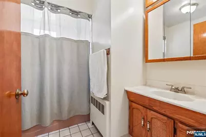 320 Jordan Road, New Milford, NJ 07646 - Photo 36