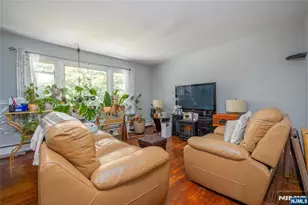 39 Broadway, West Milford, NJ 07480 - Photo 8