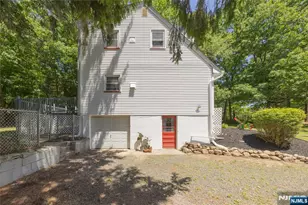 39 Broadway, West Milford, NJ 07480 - Photo 4