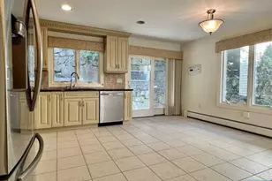 696 Undercliff Ave, Edgewater, NJ 07020 - Photo 8