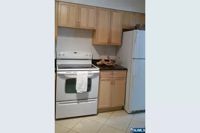 1111 River Road C8 #C8, Edgewater, NJ 07020 - Photo 6