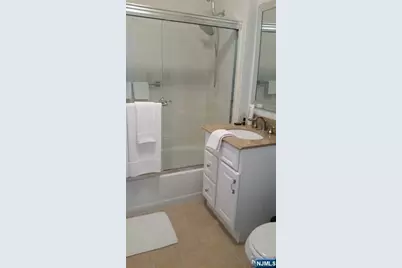 1111 River Road C8 #C8, Edgewater, NJ 07020 - Photo 10
