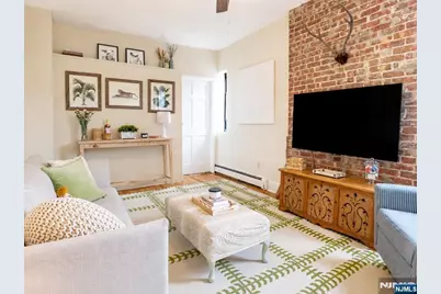 95 Willow Avenue 4B #4B, Hoboken, NJ 07030 - Photo 1