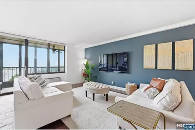 300 Winston Drive L5 #L5, Cliffside Park, NJ 07010 - Photo 4