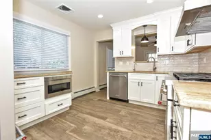 24 Maple Ave 2nd Floor, Waldwick, NJ 07463 - Photo 6