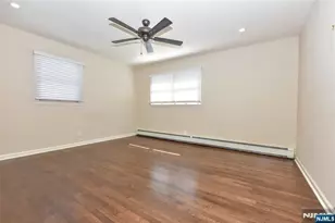 24 Maple Ave 2nd Floor, Waldwick, NJ 07463 - Photo 14