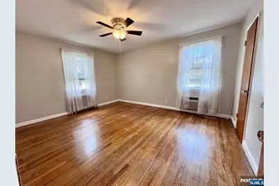 816 Kingsland Lane Apt 1 #Apt 1, Fort Lee, NJ 07024 - Photo 10